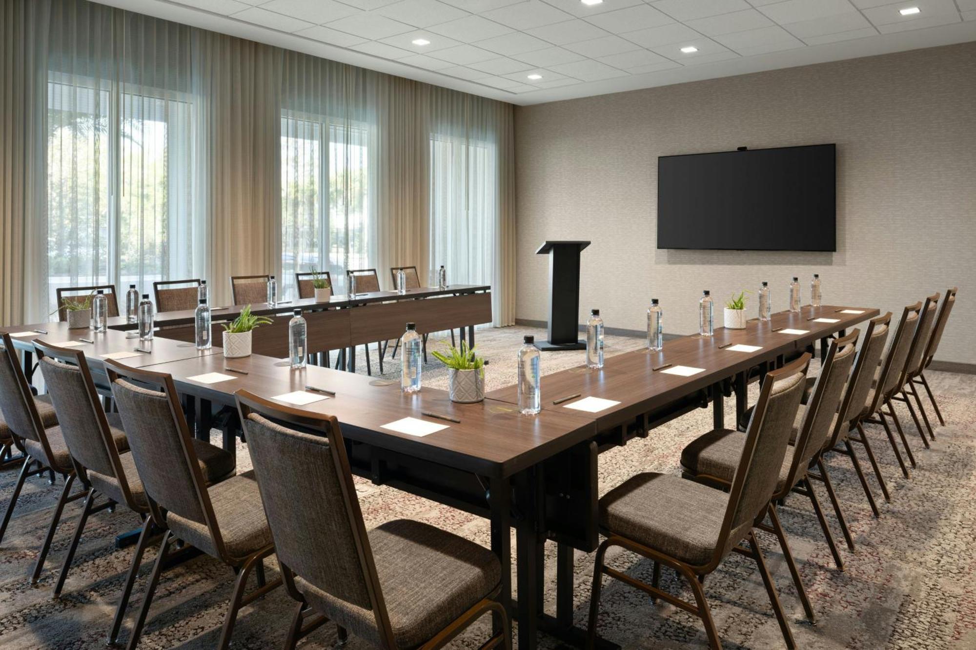 Courtyard By Marriott Titusville Kennedy Space Center Eksteriør billede